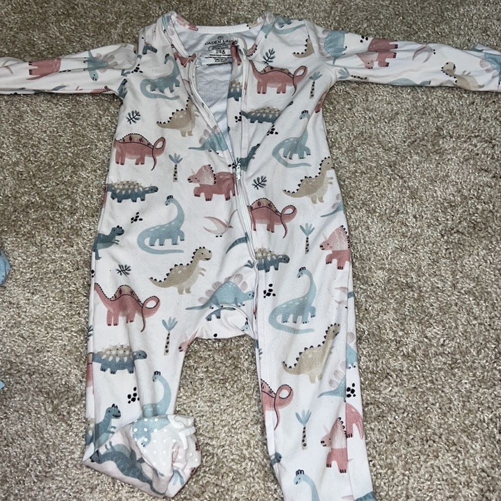 Caden Lane PREHISTORIC PALS ZIPPER FOOTIE